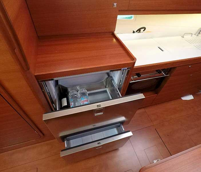 Major Tom | Dufour 382 GL photo 4