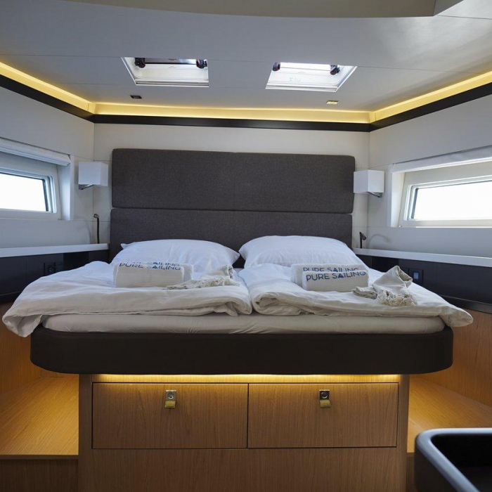 Onyx | Oceanis Yacht 62 photo 17
