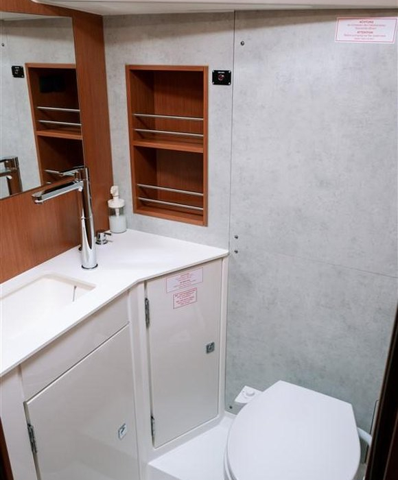 Nomad | Bavaria C42 photo 20