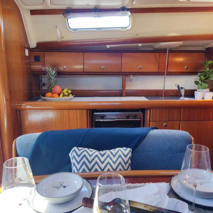 Ra | Bavaria 38 photo 10