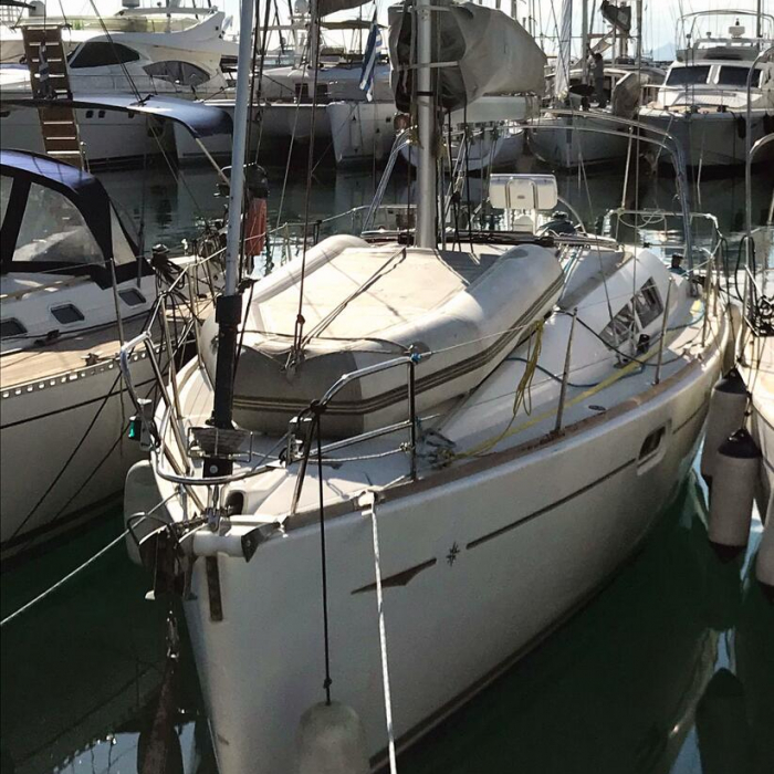 Economy | Sun Odyssey 36i photo 1