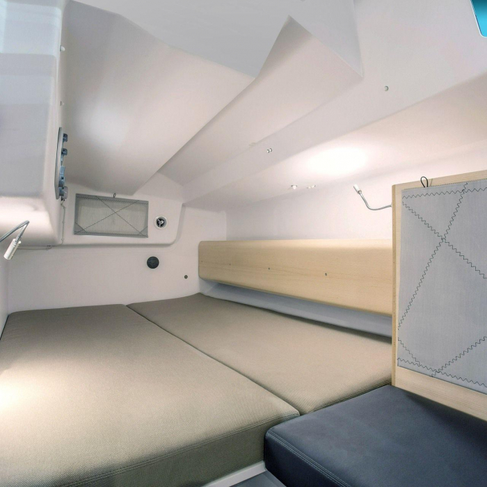 SILVER WAVE | Pogo 36 photo 14