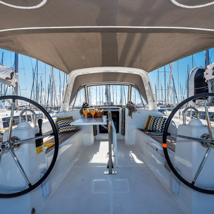 Prodigy | Oceanis 38.1 photo 6