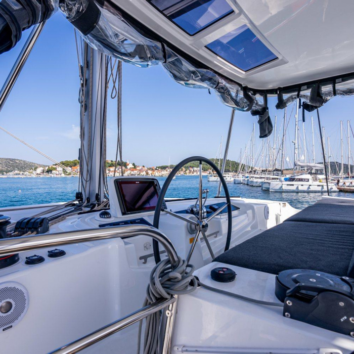 Sofia | Lagoon 46 photo 2