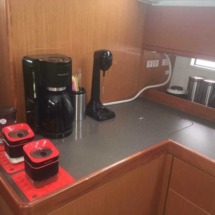 Economy | Bavaria Cruiser 46 photo 10