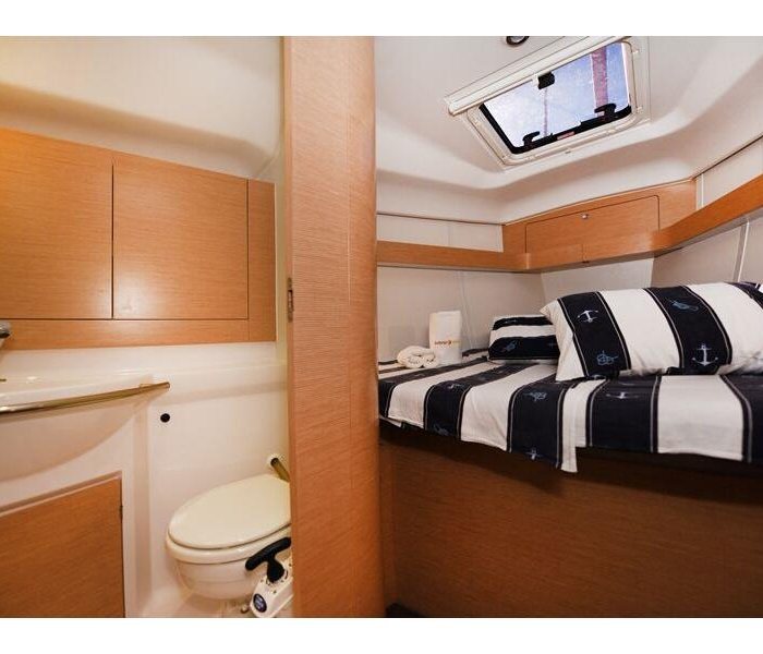 Vili - new sails 2021. | Elan 40 Impression photo 10