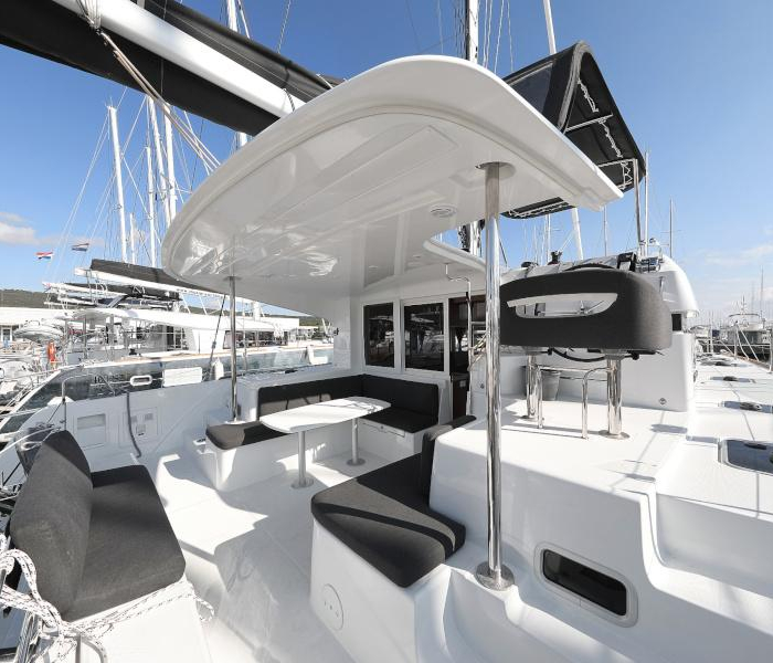 NINA II | Lagoon 40 photo 12