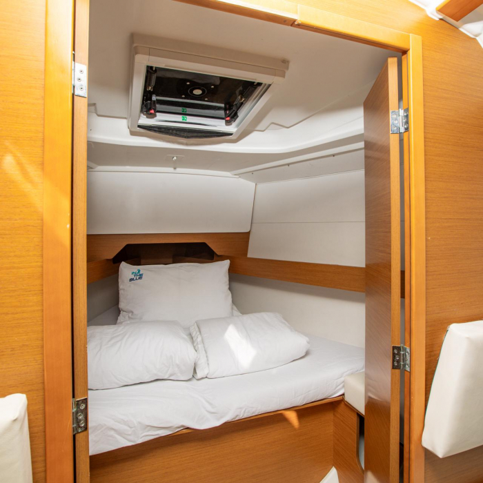 Gin Tonic | Sun Odyssey 349 photo 6