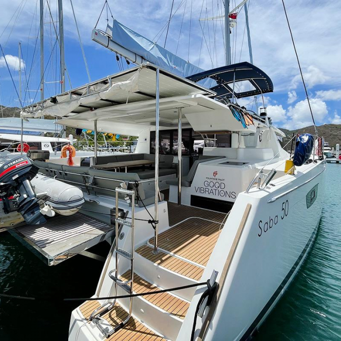 Good Vibrations | Fountaine Pajot Saba 50 photo 6