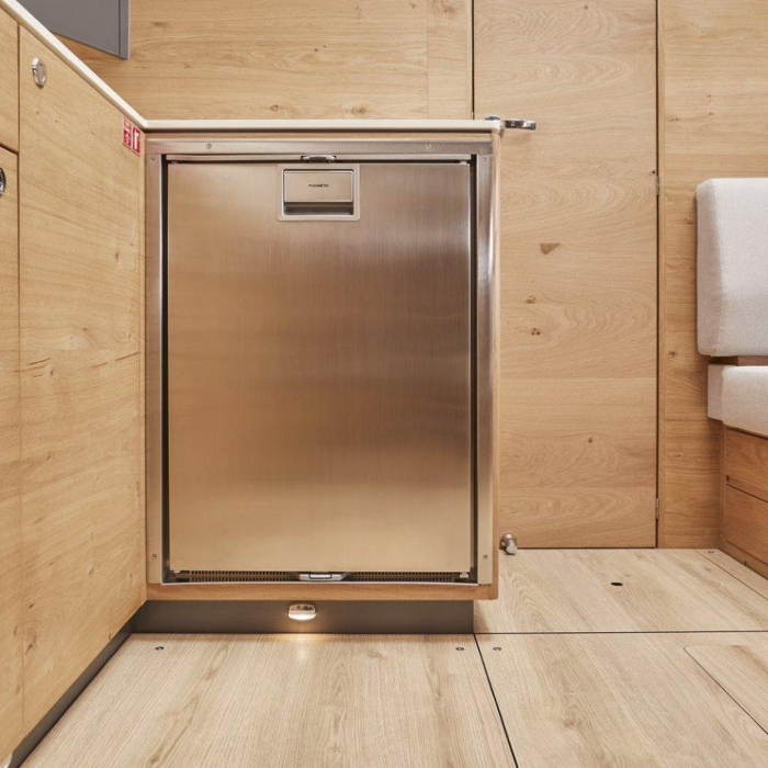 Hangover | Elan Impression 45 photo 25