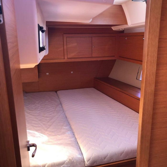 Briseide | Dufour 470 photo 8