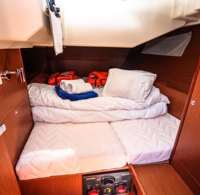 Porterusa | Oceanis 41.1 photo 9