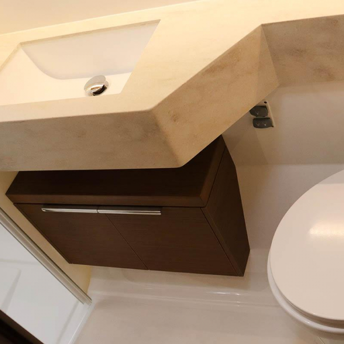 Jays 'n Seas | Lagoon 50 photo 17