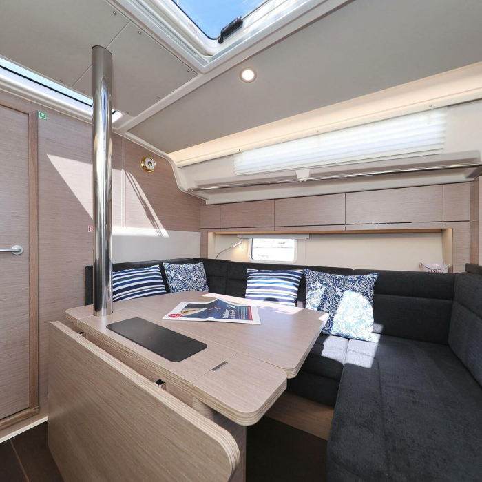 Smiley | Hanse 388 photo 16