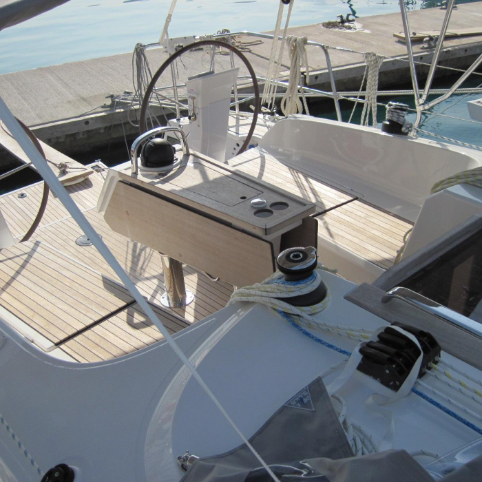 Economy | Bavaria Cruiser 37 photo 6