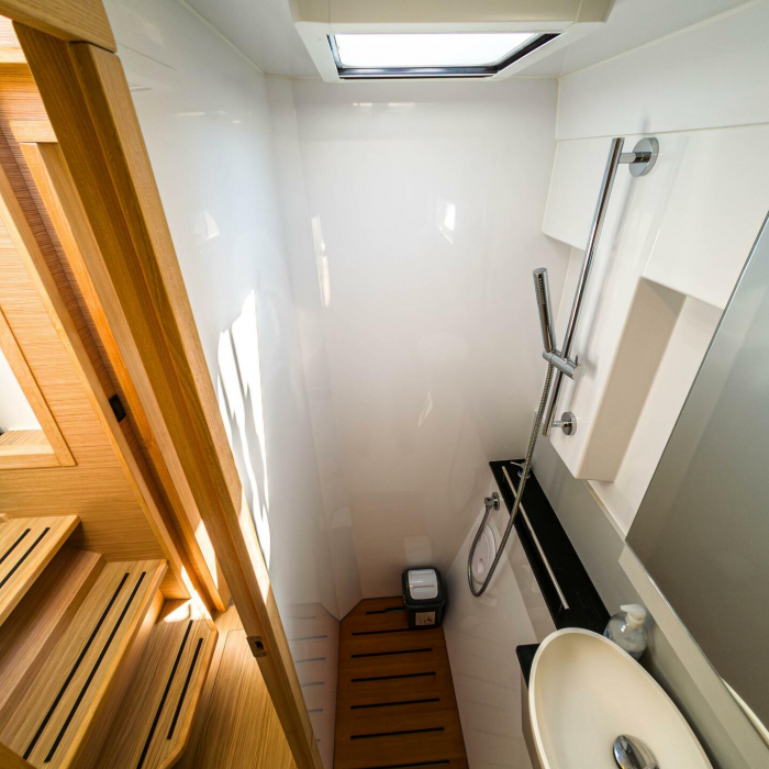 Motus | Nautitech 40 Open photo 22