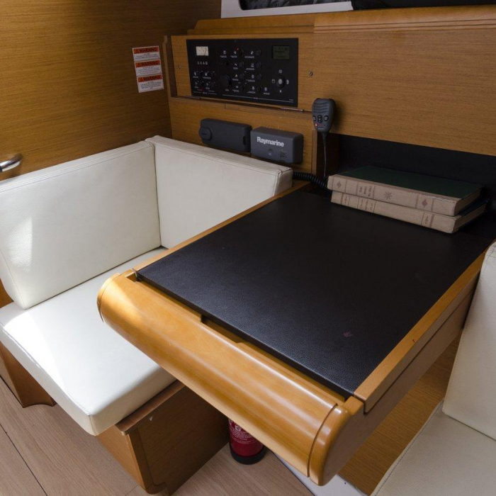 Cecile | Sun Odyssey 409 photo 7