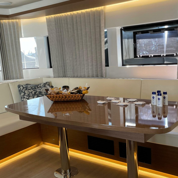 Minos | Lagoon 50 photo 7