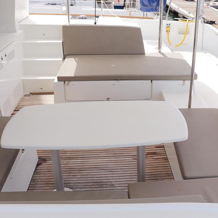 Moët | Lagoon 450 F photo 20