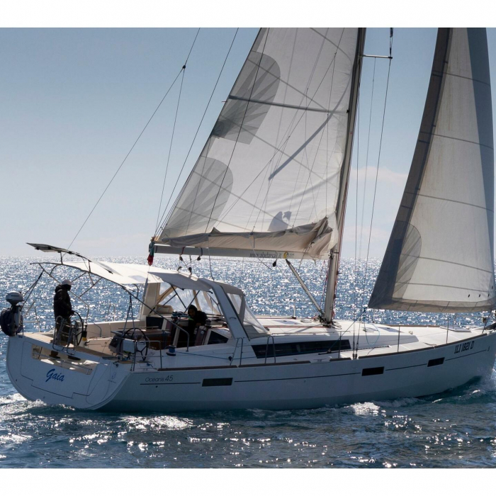 Gaia - Solar Panel | Oceanis 45 photo 11