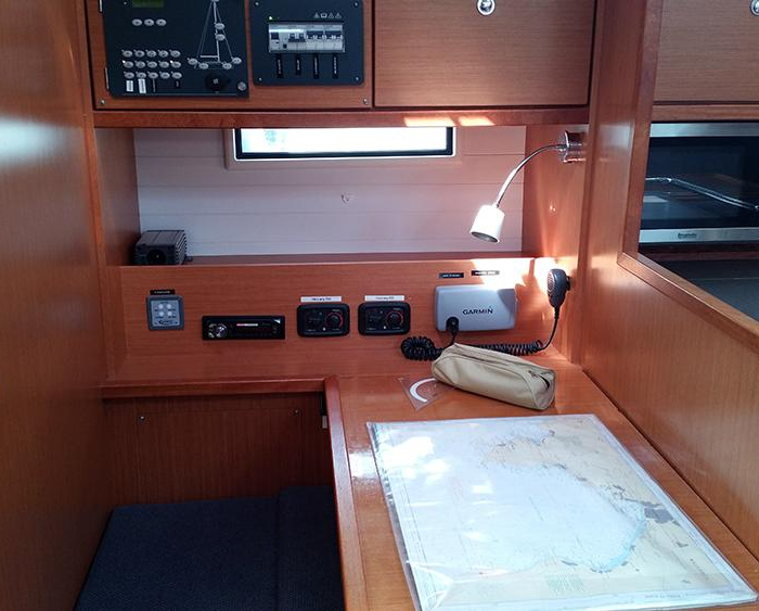 Silver Cloud | Bavaria Cruiser 50 photo 15