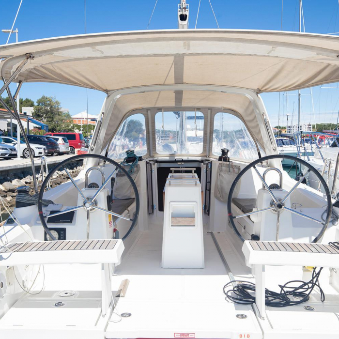 Mare Animi | Oceanis 35 photo 1