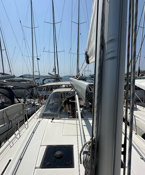 Silver I | Bavaria C45 photo 2