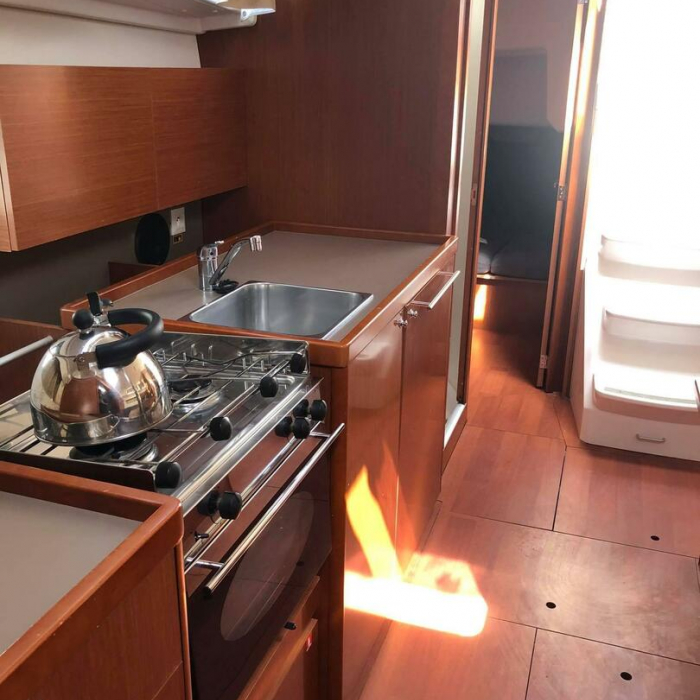 Rania | Oceanis 38.1 photo 23