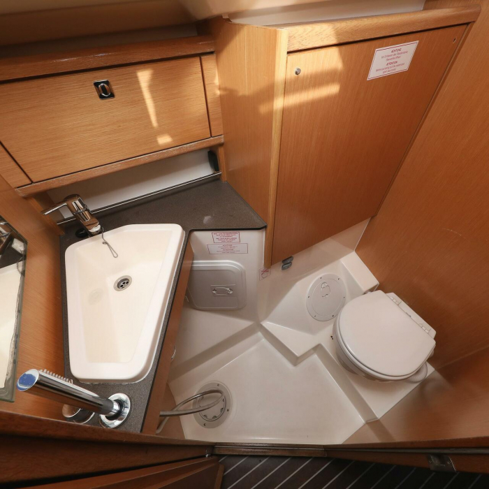 Arizona | Bavaria Cruiser 34 photo 28