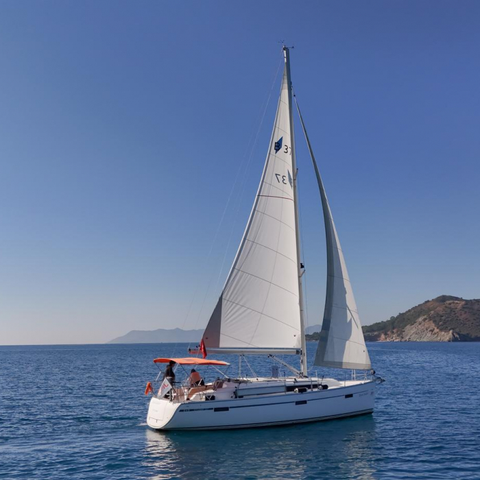 Roger Rabbit | Bavaria Cruiser 37 photo 13