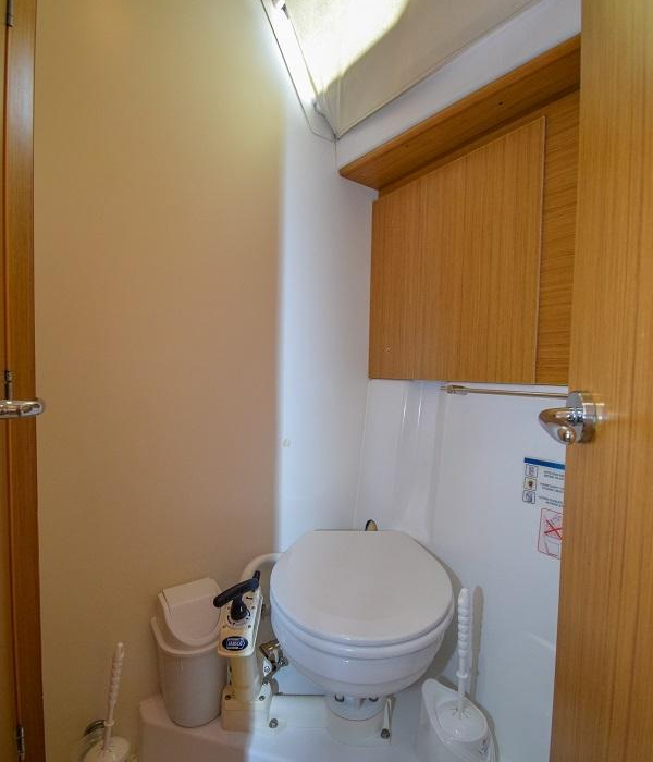 Loki | Sun Odyssey 44 i photo 30