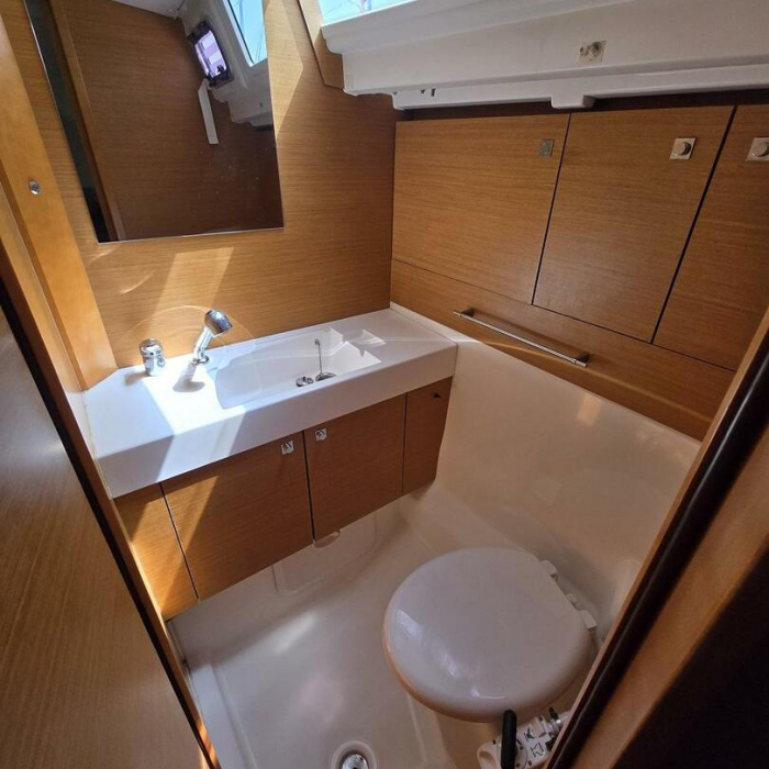 Electra | Sun Odyssey 469 photo 6