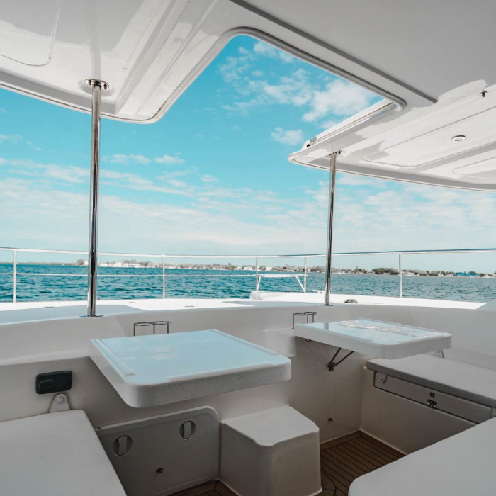 Andiamo (With Captain) | Leopard 50 photo 5