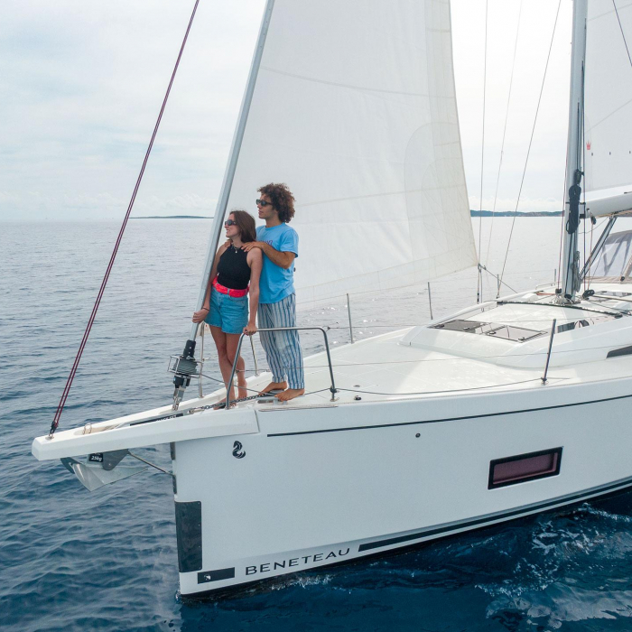 Circe - Water maker, Solar Panel | Oceanis 46.1 photo 17