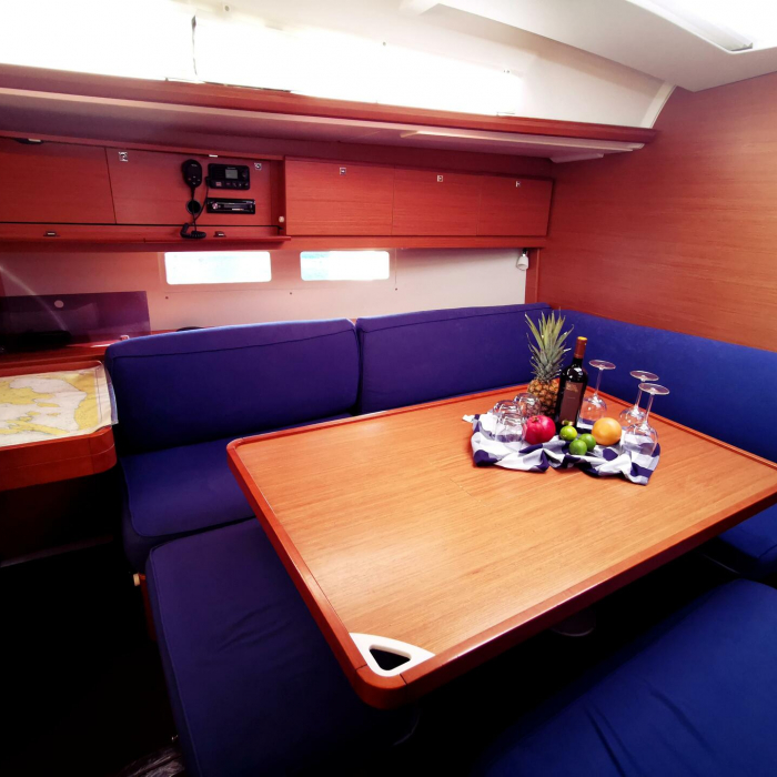 Mega | Dufour 460 photo 20