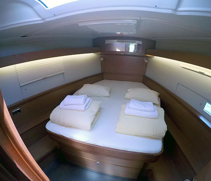 SWEETEST TAB00 | Dufour 430 GL photo 1