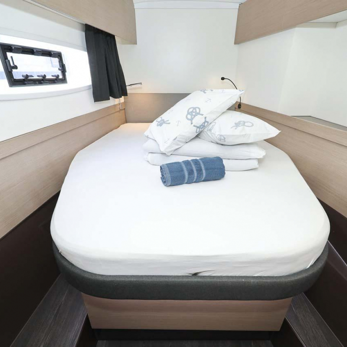 La Mula | Fountaine Pajot Astrea 42 photo 6