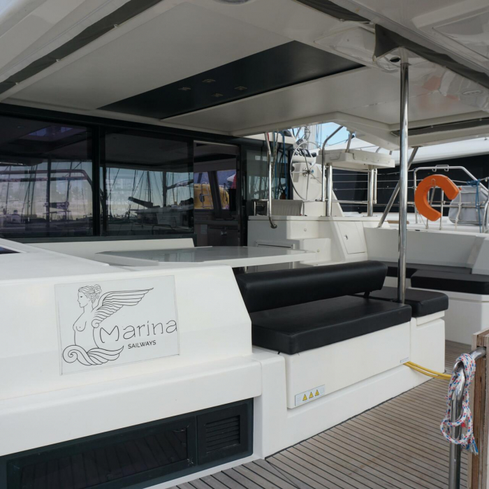 Marina | Leopard 45 photo 5