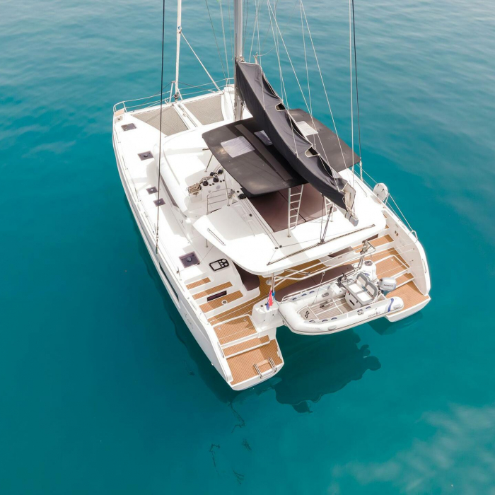 SUMMER MAGIC | Lagoon 46 photo 5