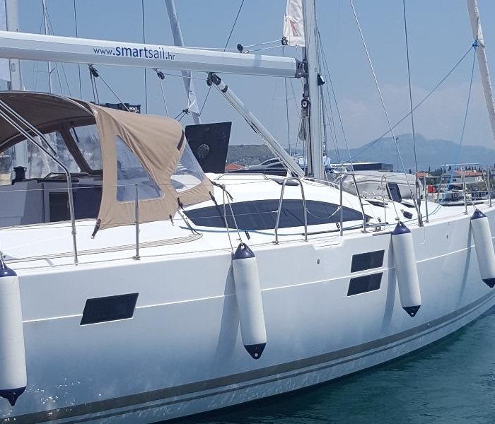 Moonlight | Elan 50 Impression photo 5