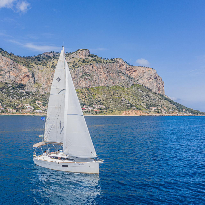 Hija del Viento | Sun Odyssey 319 photo 6