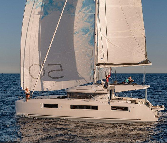 Zuzo I | Lagoon 50 photo 1