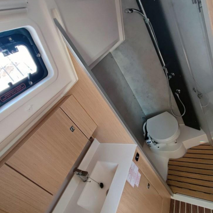 Gala | Bavaria C42 photo 11