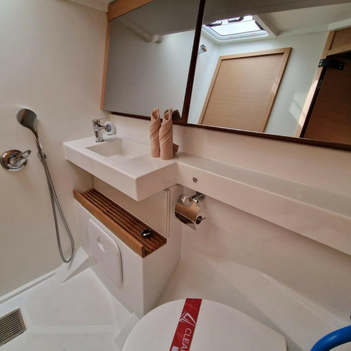 Koala II | Sun Odyssey 440 photo 9