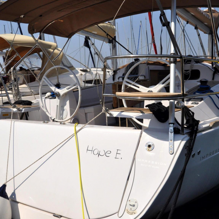 Hope E. | Elan Impression 40 photo 1