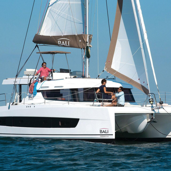 Viola | Bali Catspace photo 2