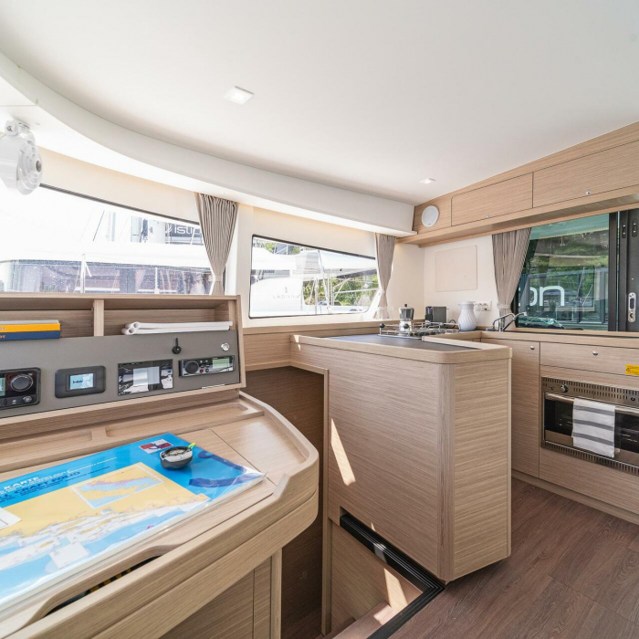 First Dance | Lagoon 42 A/C & GEN & WM photo 4