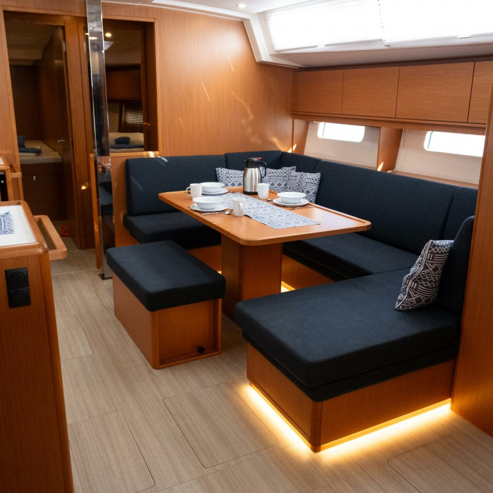 Arke | Bavaria C46 photo 18