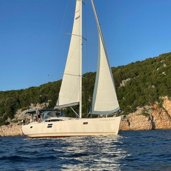 Timeless | Elan 50 Impression photo 11