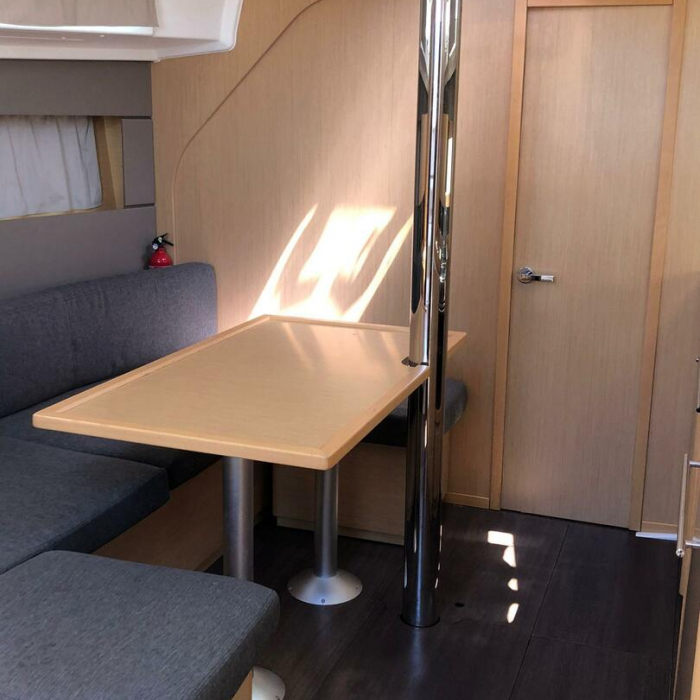 Amaral | Oceanis 38 photo 8